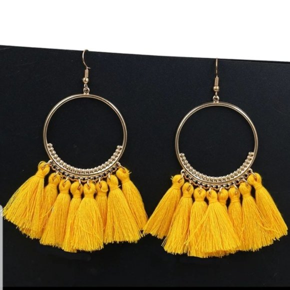 Fashion Bohemian Big Circle Tassel Earrings - Picture 2 of 4